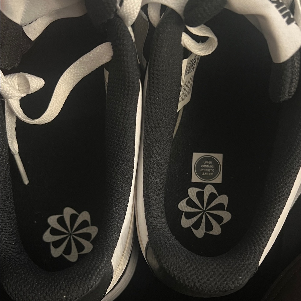 Nike Black & White Low-Top Sneakers with White Swoosh - Picture 8 of 9